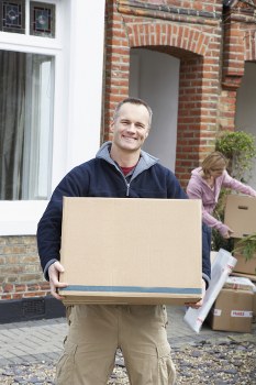 Customer submitting a complaint during a house move